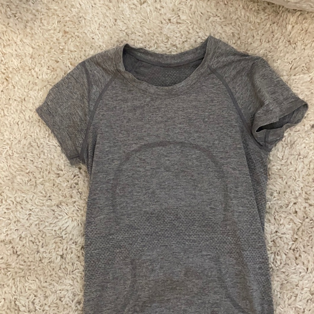 Lululemon short sleeve swiftly tec